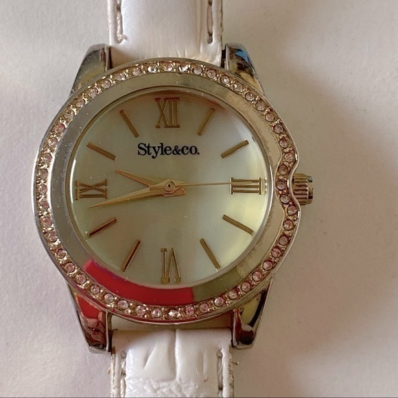 Style & Co. Accessories - Style & Co Gold Diamond and White Leather Round Face  Watch EUC